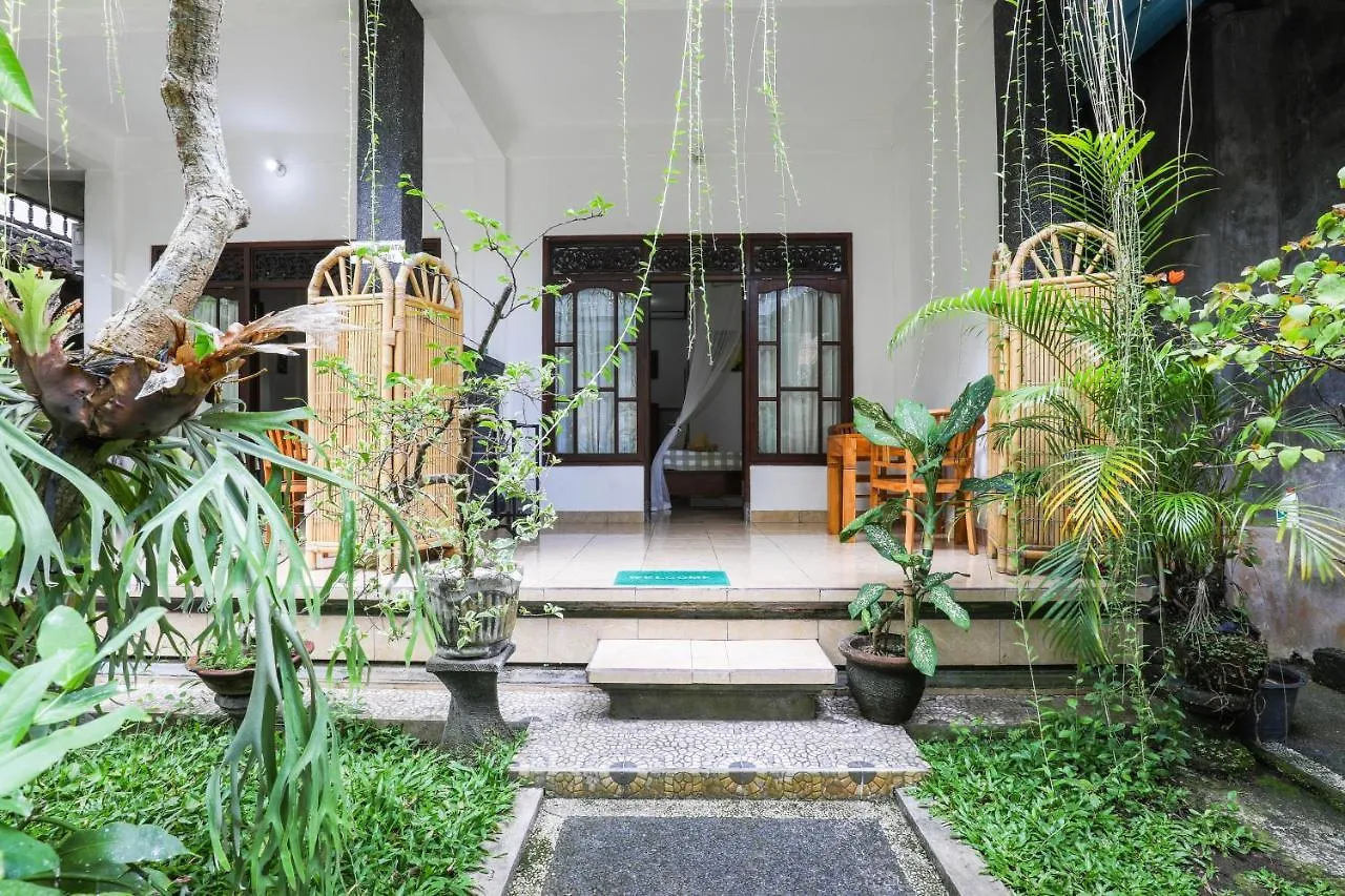 Artha Dewata Home Stay Ubud 2*,