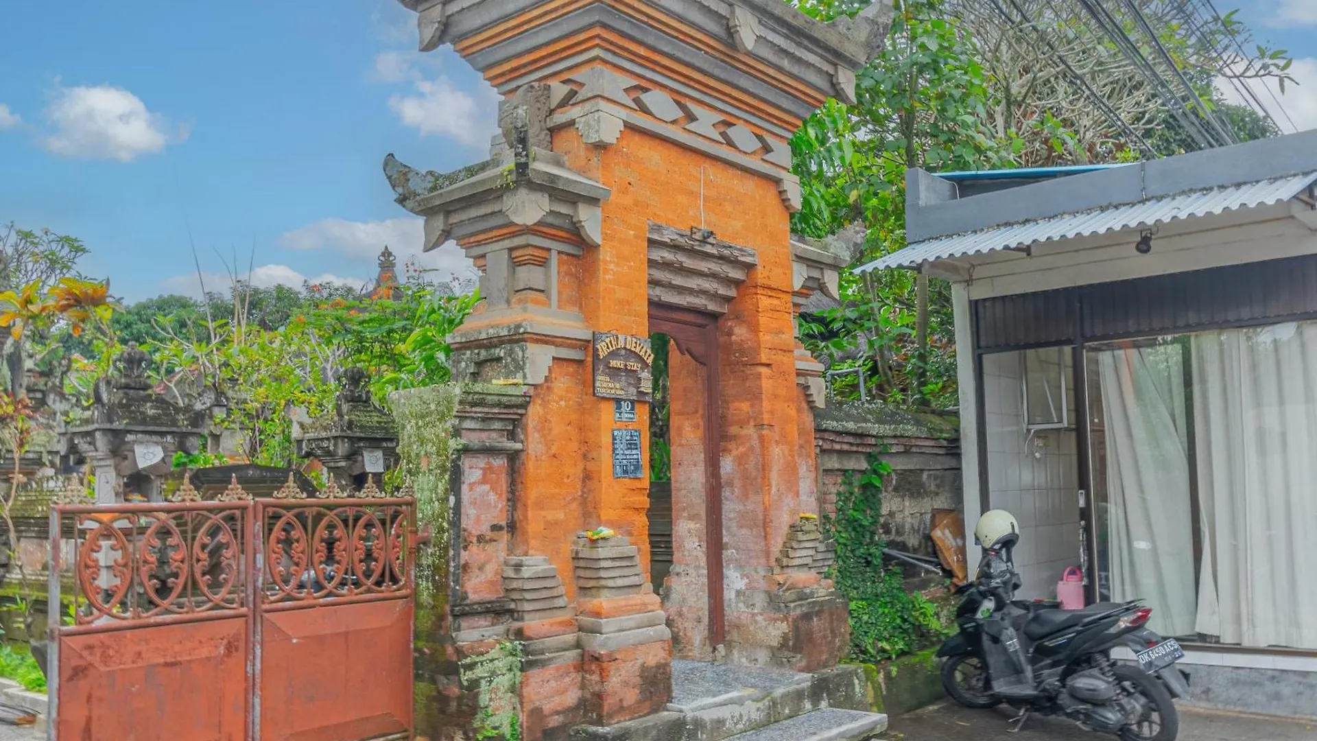 Artha Dewata Home Stay Убуд